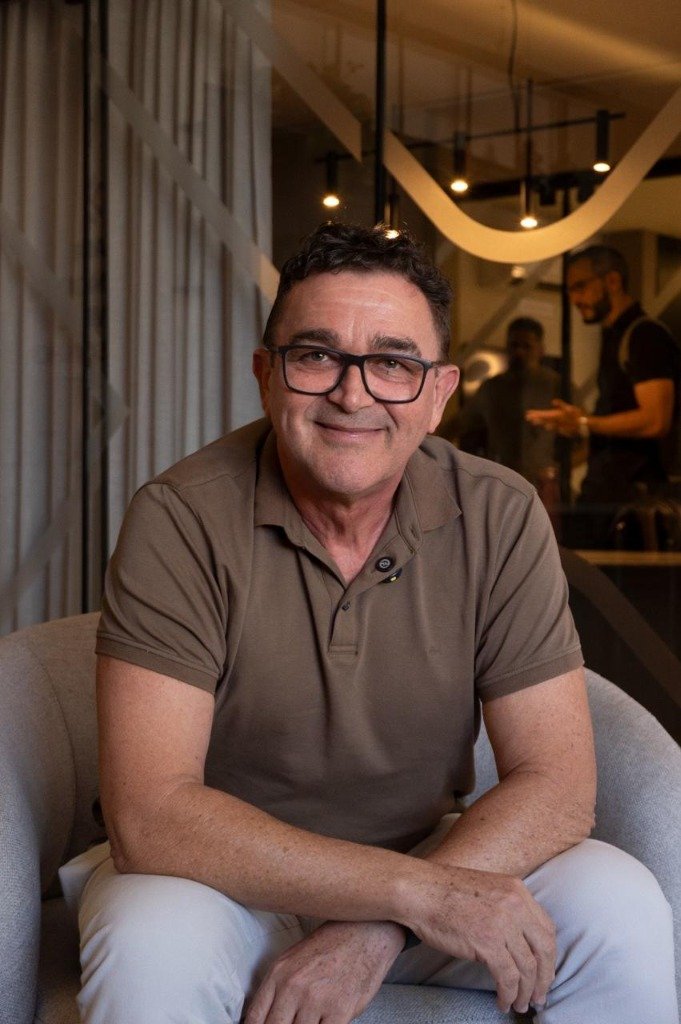 Ivanaldo Fernandes Tavares - Corretor de Imóveis