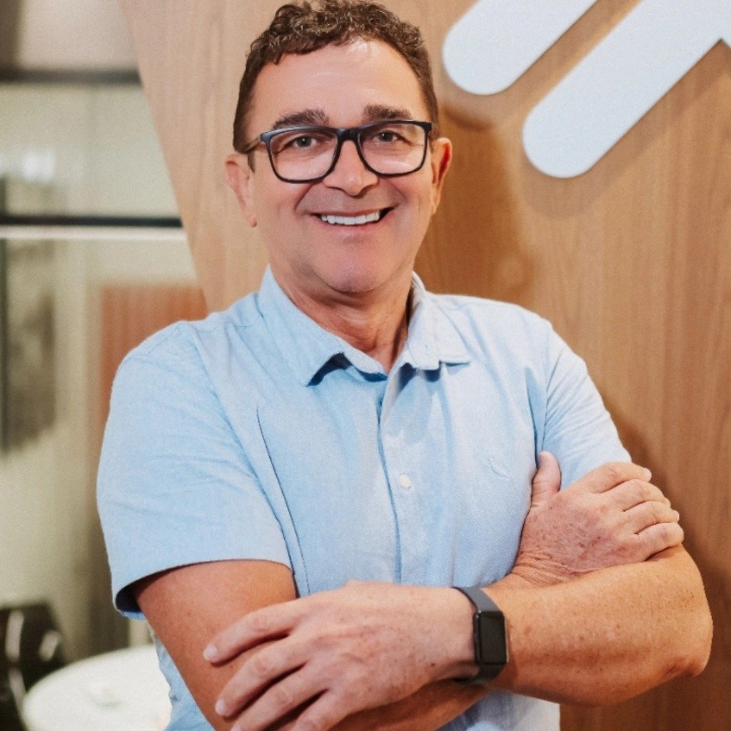 Ivanaldo Fernandes Tavares - Corretor de Imóveis Natal e Parnamirim RN